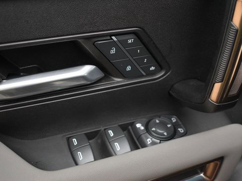 New 2024 GMC Hummer EV 2X w/ Extreme Off-Road Package image 12