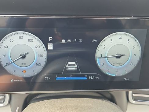 New 2026 Hyundai Elantra Limited FWD image 17