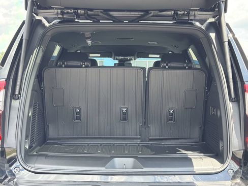 New 2026 GMC Yukon Elevation w/ LPO, Floor Liner Package RWD image 19