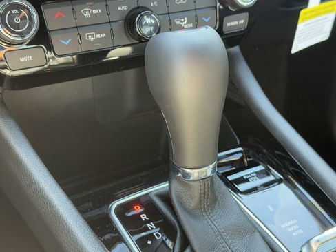 New 2026 Jeep Compass Limited image 22