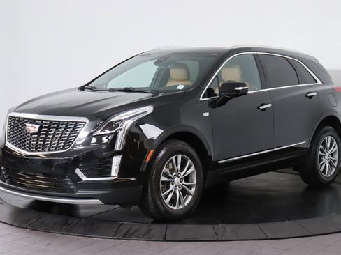 Used 2023 Cadillac XT5 Premium Luxury image 1