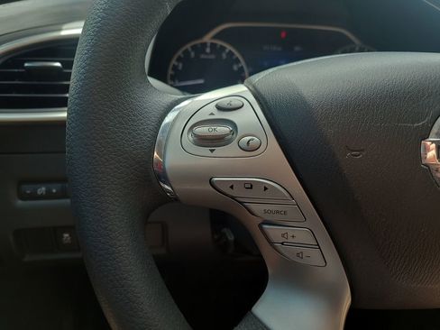 Used 2017 Nissan Murano S w/ Navigation Package FWD image 25