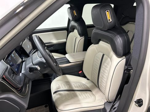 Used 2025 Rivian R1T Adventure AWD/4WD image 20