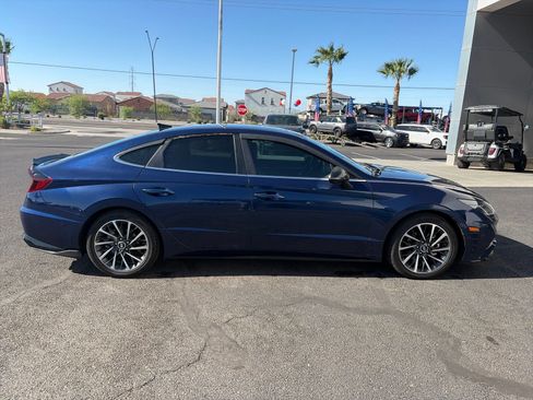 Used 2022 Hyundai Sonata Limited FWD image 8