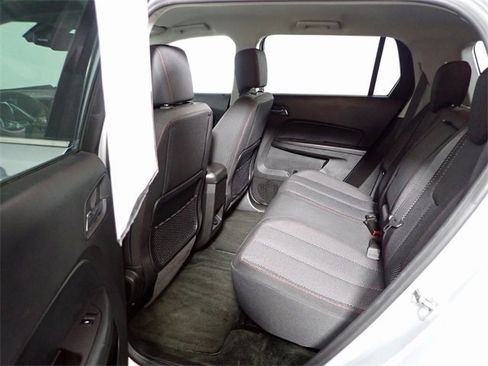 Used 2017 GMC Terrain SLE image 27