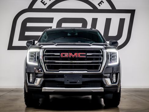 Used 2023 GMC Yukon SLT AWD/4WD image 4