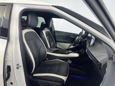 Used 2022 Kia EV6 GT-Line image 30