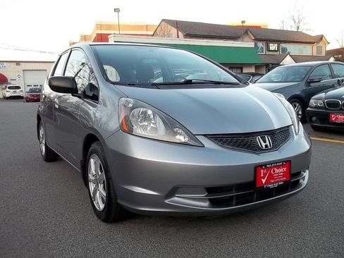 Used 2010 Honda Fit image 4