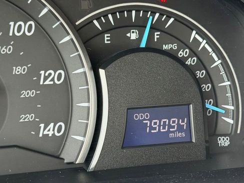 Used 2012 Toyota Camry LE FWD image 23