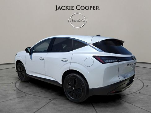 Certified 2025 Nissan Murano SV w/ Cargo Package image 3