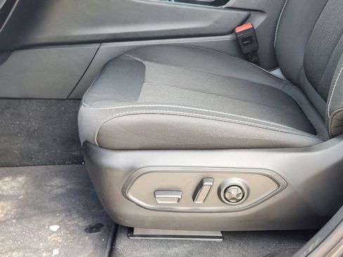 New 2026 Jeep Grand Cherokee Laredo image 17