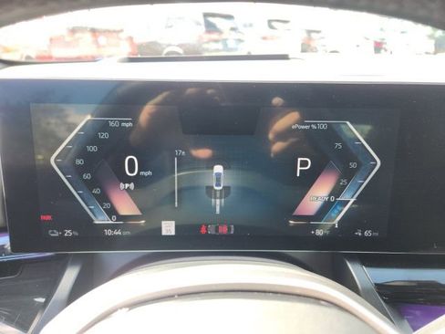 Used 2024 BMW i5 eDrive40i image 31