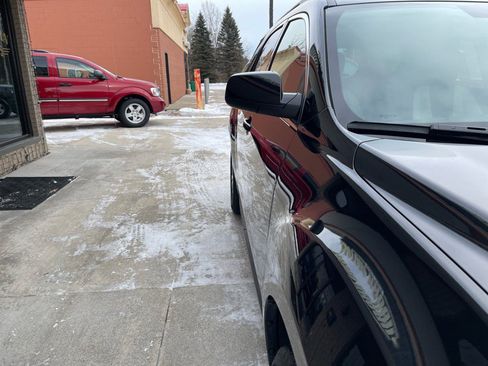 Used 2011 Chevrolet Equinox LT w/ Driver Convenience Package image 7