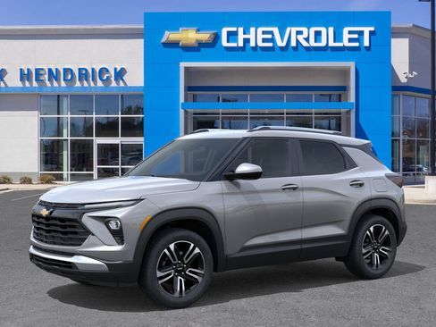 New 2026 Chevrolet TrailBlazer LT w/ LPO, Blackout Package image 3