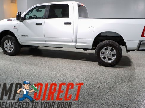 Used 2024 RAM 2500 Big Horn w/ Off Road Package AWD/4WD image 10