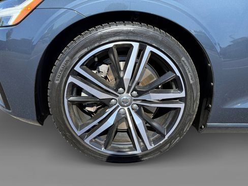 Used 2021 Volvo S60 T6 R-Design AWD/4WD image 9