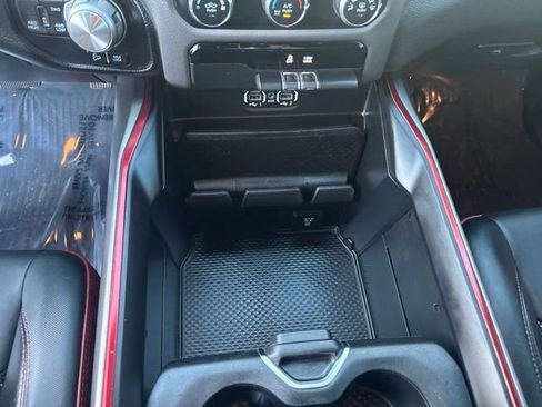 Used 2019 RAM 1500 Rebel AWD/4WD image 17