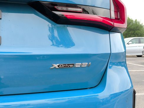 Used 2025 BMW X1 xDrive28i image 12