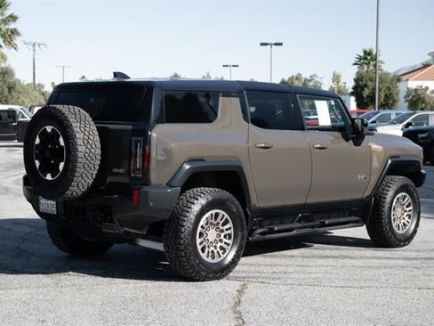 Used 2024 GMC Hummer EV 2X w/ Extreme Off-Road Package image 30