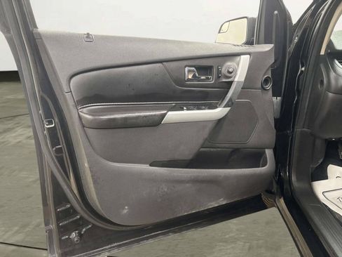 Used 2014 Ford Edge SE w/ Equipment Group 101A FWD image 10