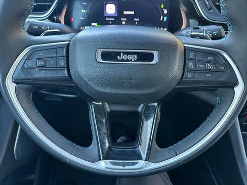 Certified 2023 Jeep Grand Cherokee Trailhawk AWD/4WD image 3