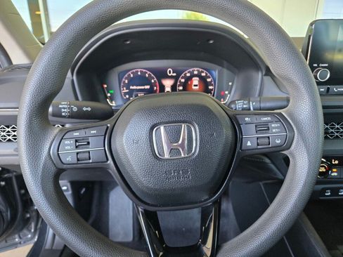 Certified 2023 Honda Accord LX image 25