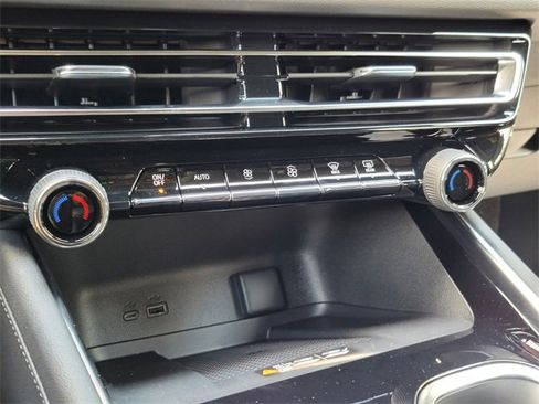 New 2026 Chevrolet Traverse High Country image 20