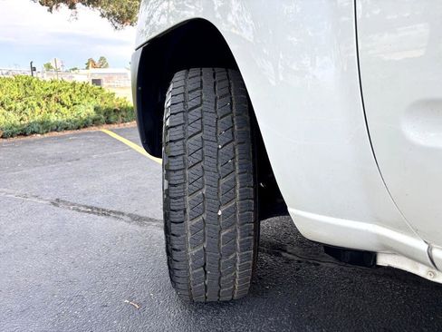 Used 2015 Nissan Xterra X image 27