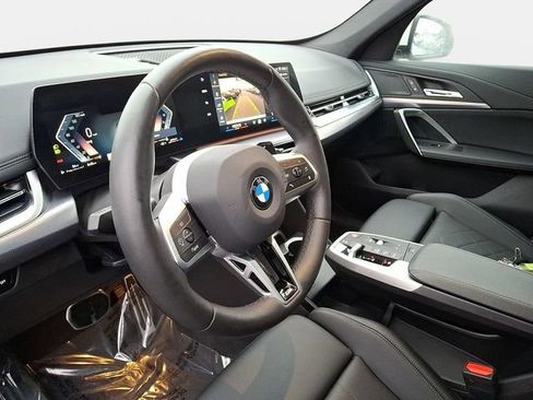 Certified 2025 BMW X1 xDrive28i image 16