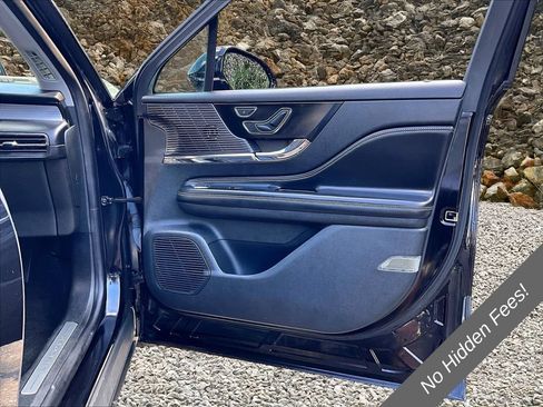 Used 2020 Lincoln Corsair AWD w/ Premium Package image 20