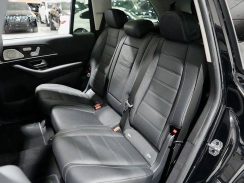 Used 2024 Mercedes-Benz GLS 450 4MATIC image 27