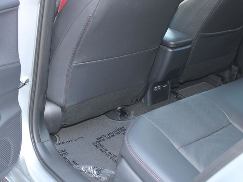 Used 2026 Toyota Prius Plug-In Hybrid image 38