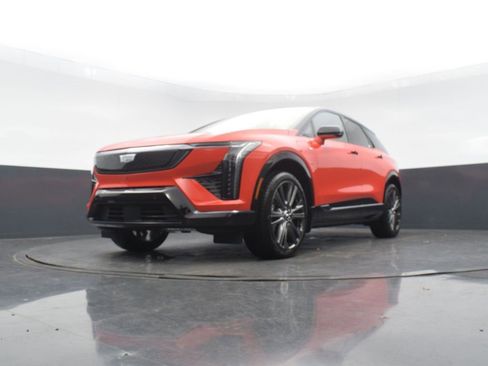 New 2026 Cadillac Optiq Sport 2 image 51