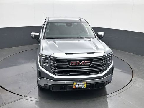 Used 2024 GMC Sierra 1500 SLT w/ SLT Premium Plus Package image 14