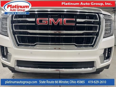 Used 2023 GMC Yukon XL SLT image 41