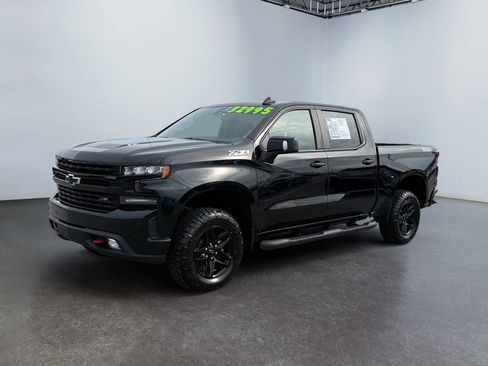 Used 2020 Chevrolet Silverado 1500 LT Trail Boss image 7