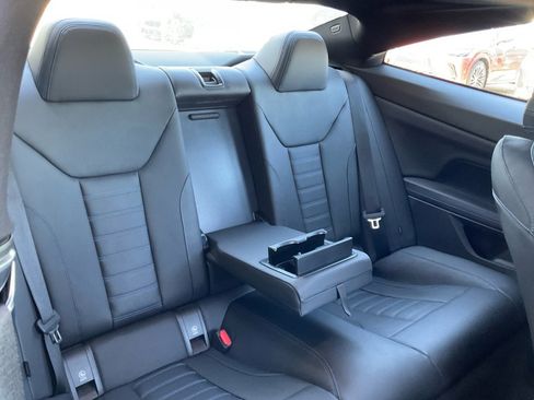 Used 2024 BMW M440i Coupe w/ Premium Package RWD image 29