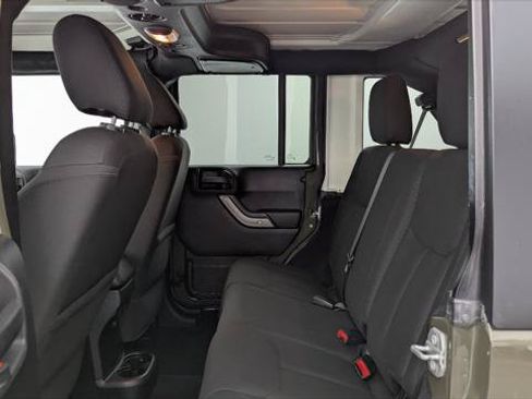 Used 2016 Jeep Wrangler Unlimited Sport AWD/4WD image 17
