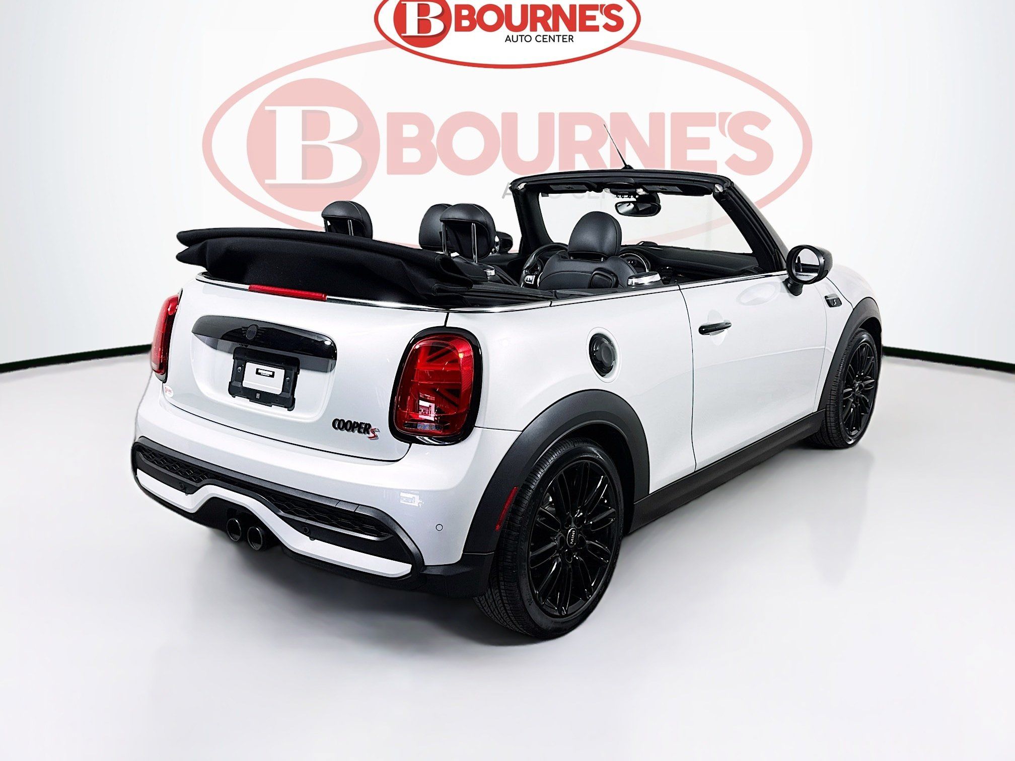 Used 2023 MINI Cooper S FWD image 10