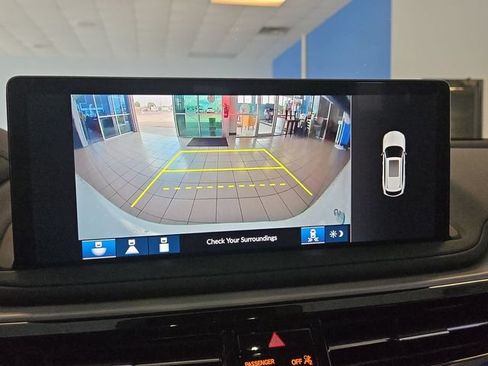 Certified 2025 Acura MDX FWD w/ Technology Package image 17