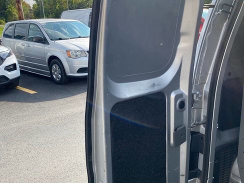 Used 2019 Nissan NV200 SV w/ Navigation Package image 13