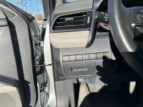 Used 2024 Toyota Camry XSE FWD image 20