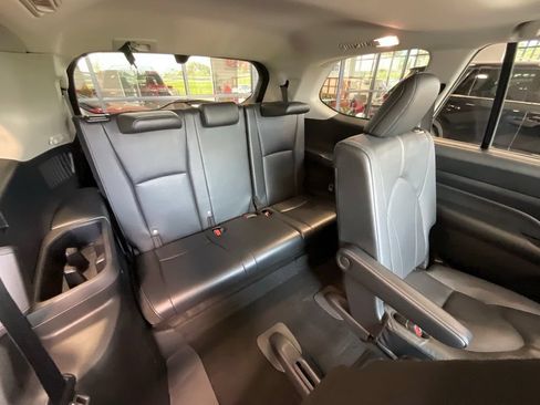 Certified 2024 Toyota Grand Highlander AWD image 21