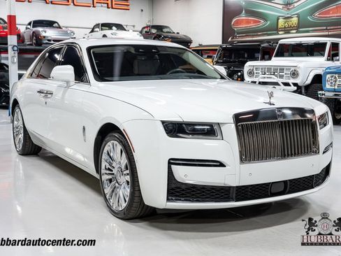 Used 2021 Rolls-Royce Ghost image 10