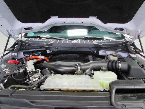 Used 2023 Ford F150 Limited AWD/4WD image 10