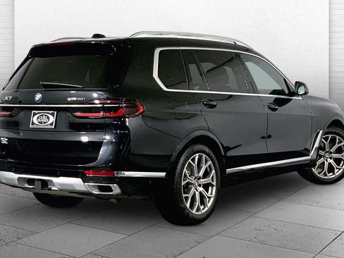 Used 2025 BMW X7 xDrive40i AWD/4WD image 13