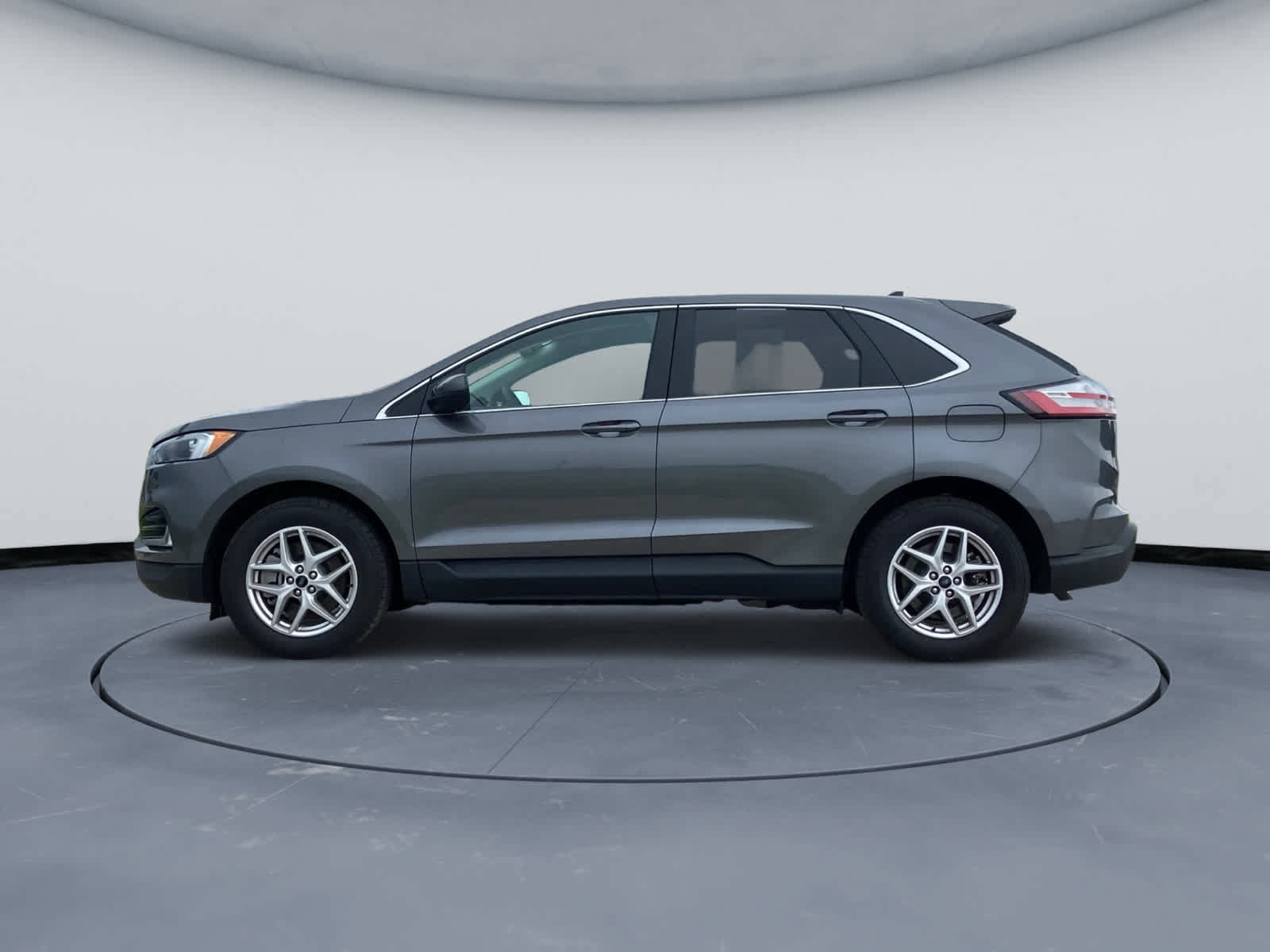 Used 2023 Ford Edge SEL w/ Convenience Package AWD/4WD image 7