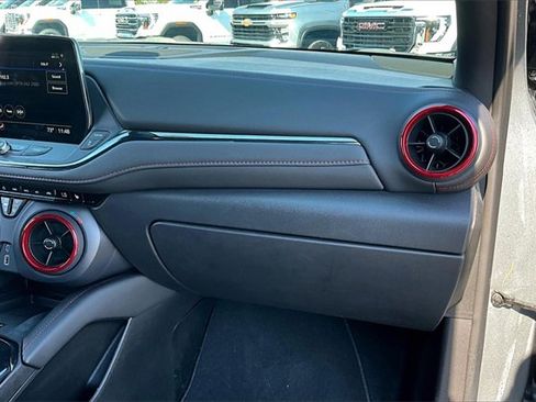 Used 2025 Chevrolet Blazer RS image 26