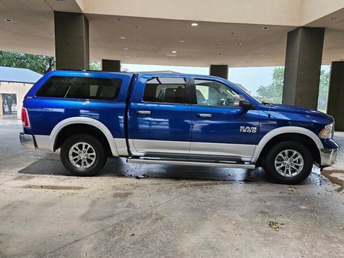 Used 2016 RAM 1500 Laramie w/ Convenience Group AWD/4WD image 4