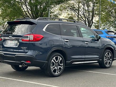 Used 2024 Subaru Ascent Touring w/ Popular Package #2 image 4